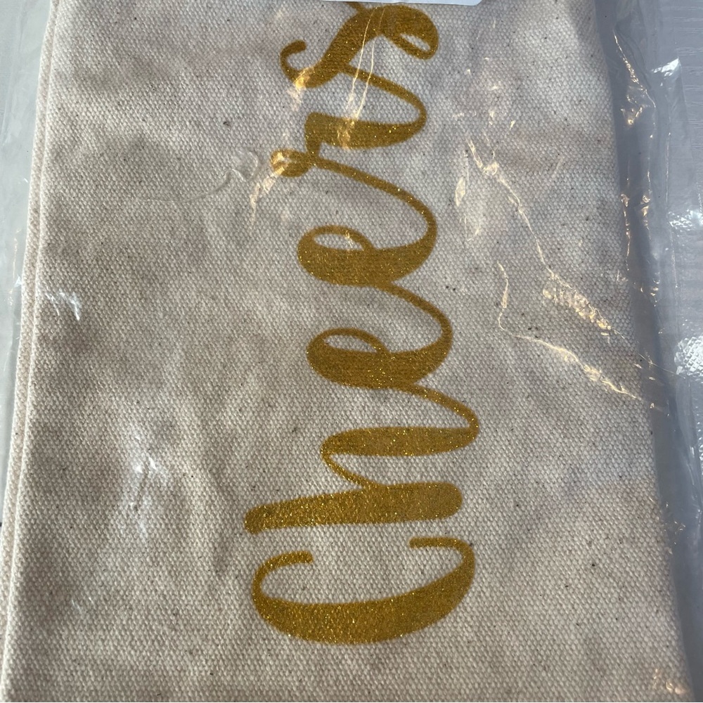 Cheers Gift Bundle: Wine Tote Bag with Glitter Cheers Detail and Bottle Stopper - Picture 4 of 7